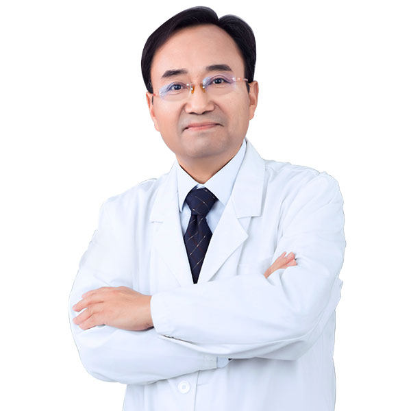 闫法群